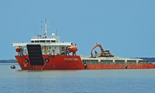 TALENT FIONA – 2023 BLT/ 10848DWT/ 115M LOA/ EXCAVATOR FITTED/ LCT TYPE DECK CARGO BARGE