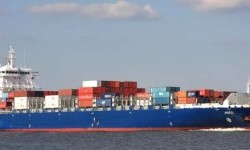 RIYADH MUKAAB  – 35445DWT/2010 CHR BLT 2872 TEU FEEDER