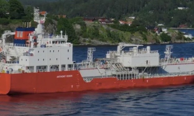 YELLOW STONE – 2000 KRS BLT / 8669 DWT / 7542 CBM / LPG TANKER - USD 8.5MN - SHARJAH, UAE