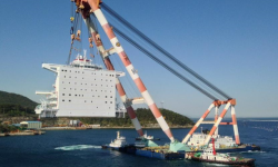 NA-FC109 – 2009 BLT - 2000T MAX LIFT - FLOATING CRANE