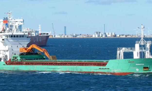 REBECCA – 5004 DWT / 2001 BLT NTH SELF-UNLOADER WITH EXCAVATOR