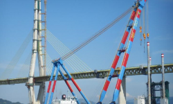 NA-FC111 – 2010 BLT -1200 MAX LIFT- FLOATING CRANE