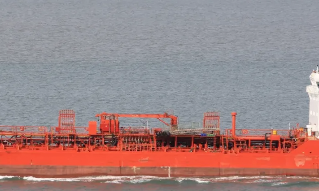 BAO HAI TUN – 2006 BLT / 3845 DWT / 4382 CBM / EPOXY / CHEM BUNKER TANKER - SCHINA